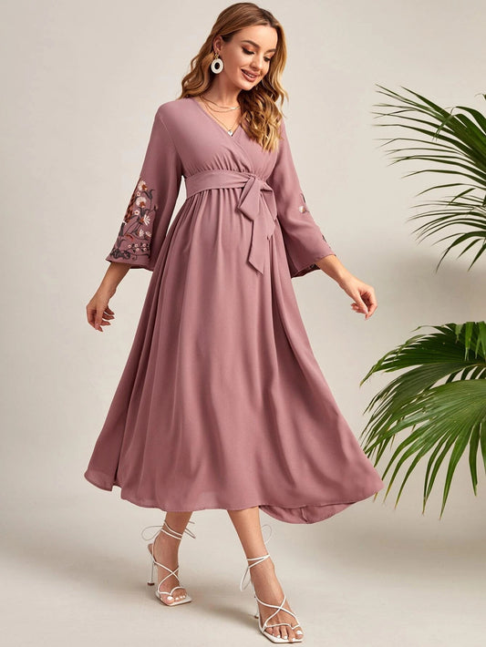 Elegant Embrace Maternity Dress