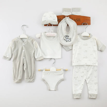 8 Piece Newborn Set!