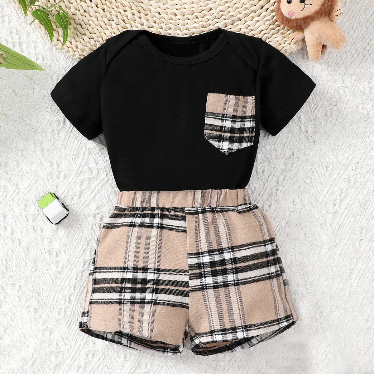 Casual Plaid Shorts Set